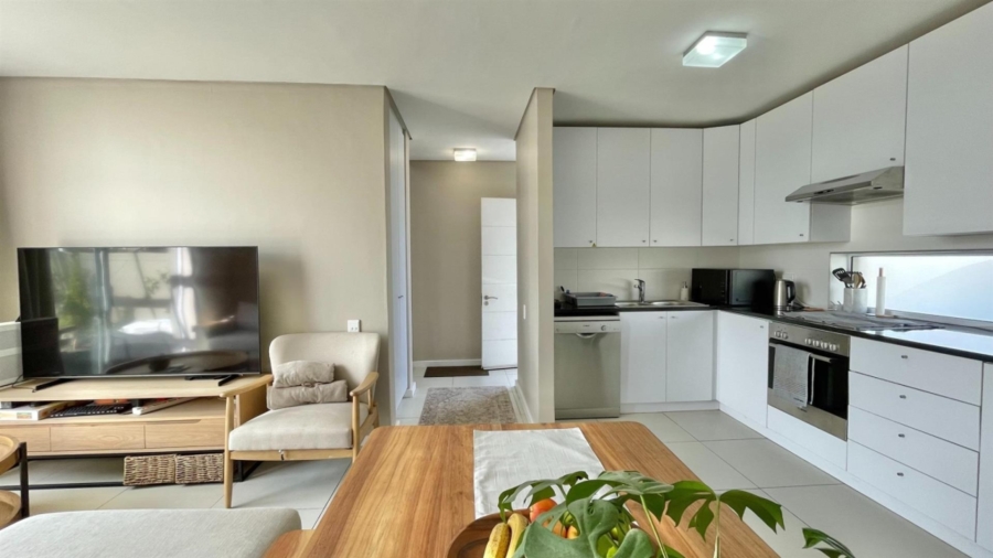 To Let 2 Bedroom Property for Rent in Somerset Lakes Western Cape